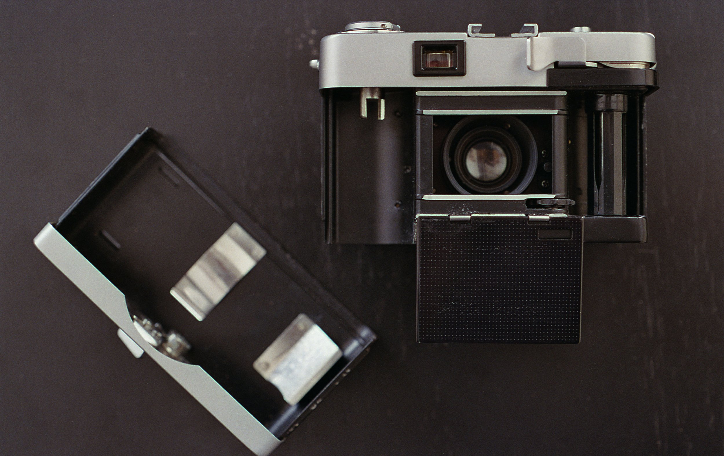 Petri Color 35 E — Aperture Preview